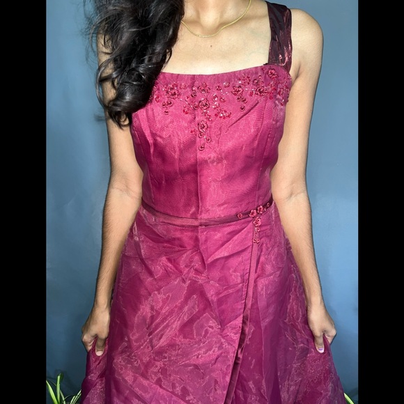 Heavy gher gown - Picture 3 of 6